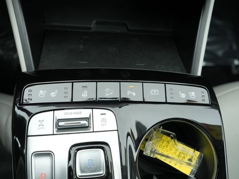 Used 2022 Hyundai Tucson Limited image 37