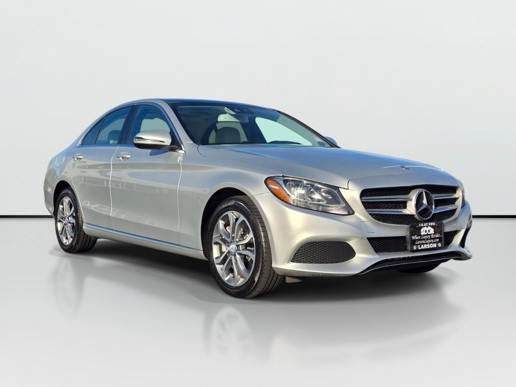 Used 2017 Mercedes-Benz C 300 4MATIC Sedan image 8