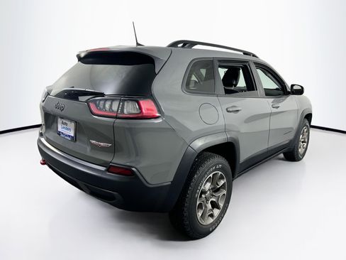 Used 2022 Jeep Cherokee Trailhawk AWD/4WD image 5