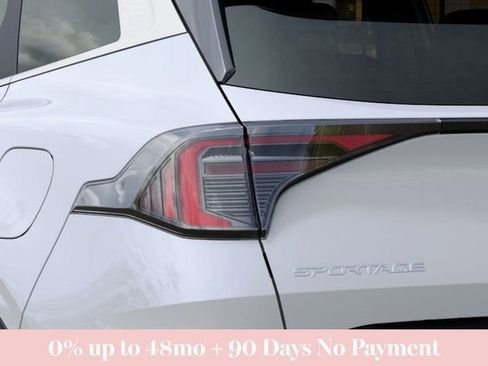 New 2026 Kia Sportage LX image 11