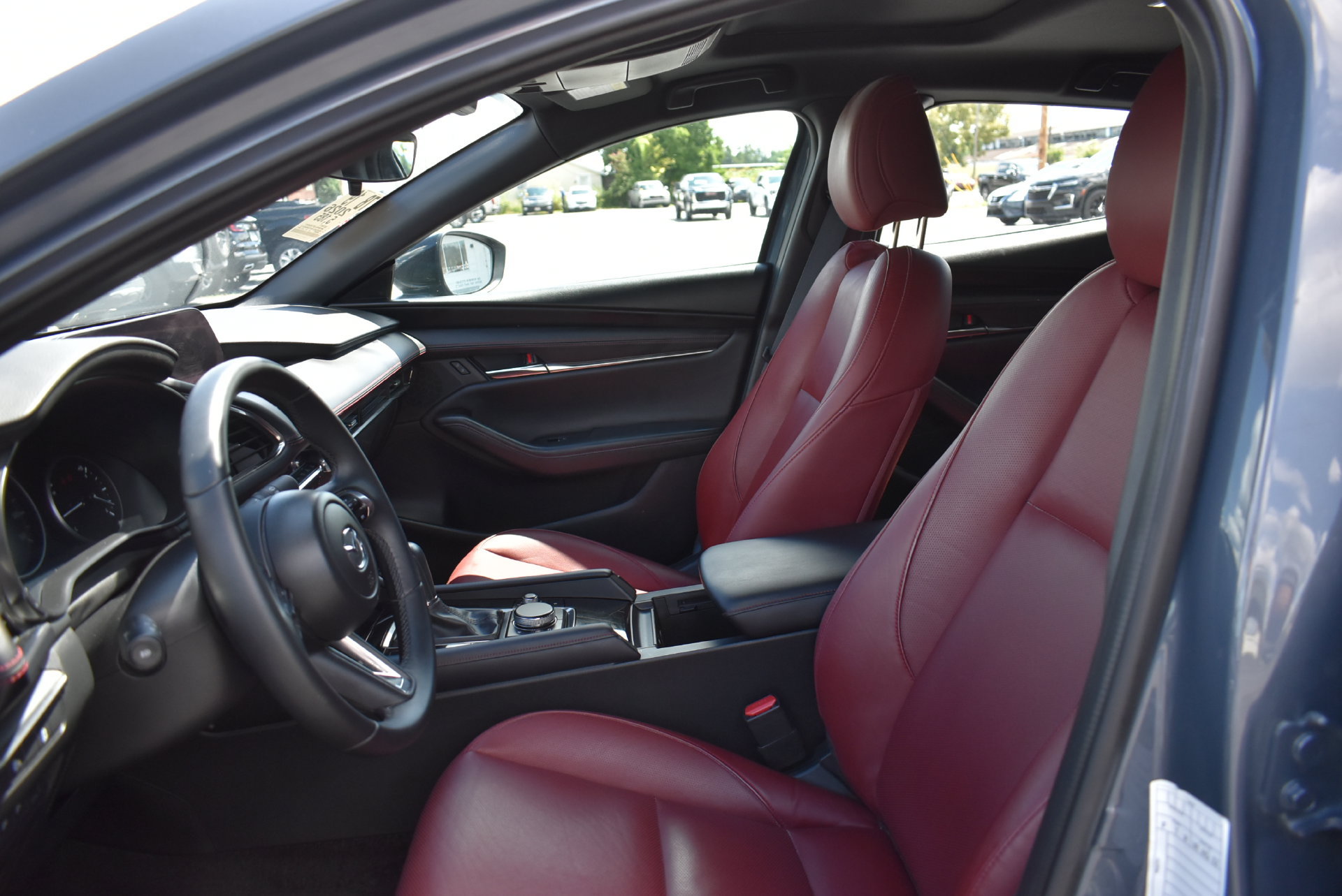 Used 2026 MAZDA MAZDA3 Carbon AWD/4WD image 15