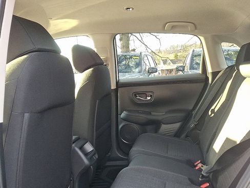 New 2026 Honda HR-V LX image 7