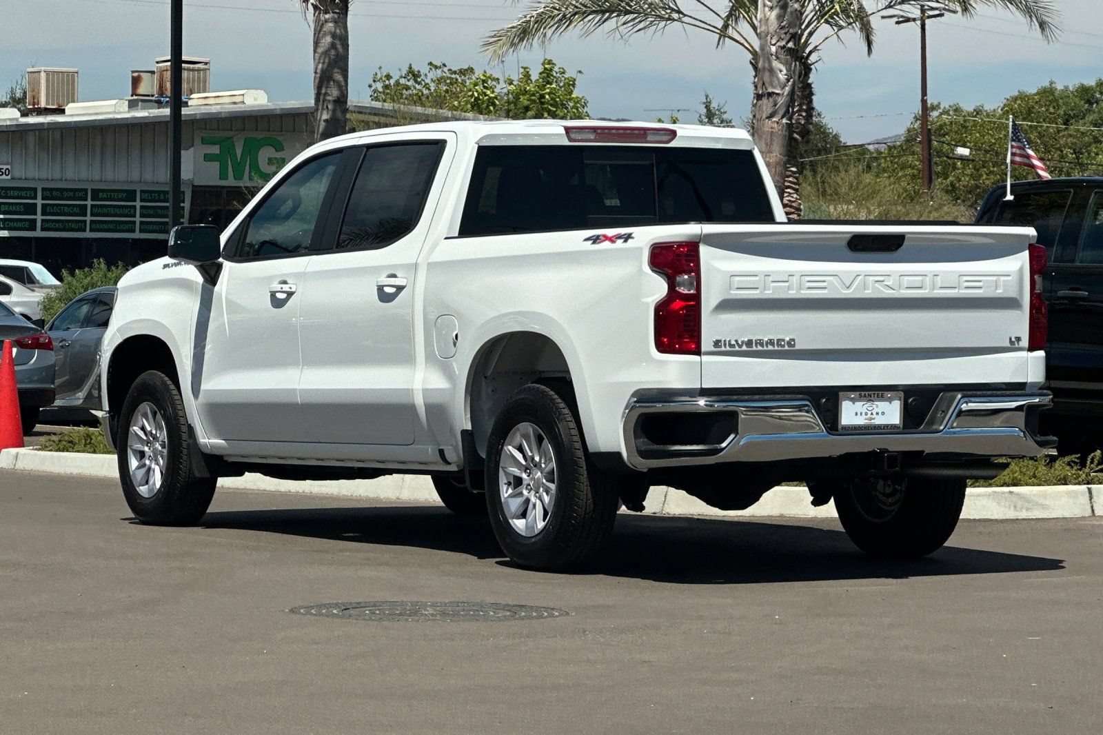 New 2026 Chevrolet Silverado 1500 LT w/ Leather Package AWD/4WD image 6