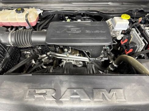 Used 2023 RAM 1500 Big Horn AWD/4WD image 8