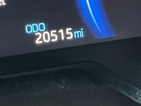 Used 2025 Toyota RAV4 LE image 39