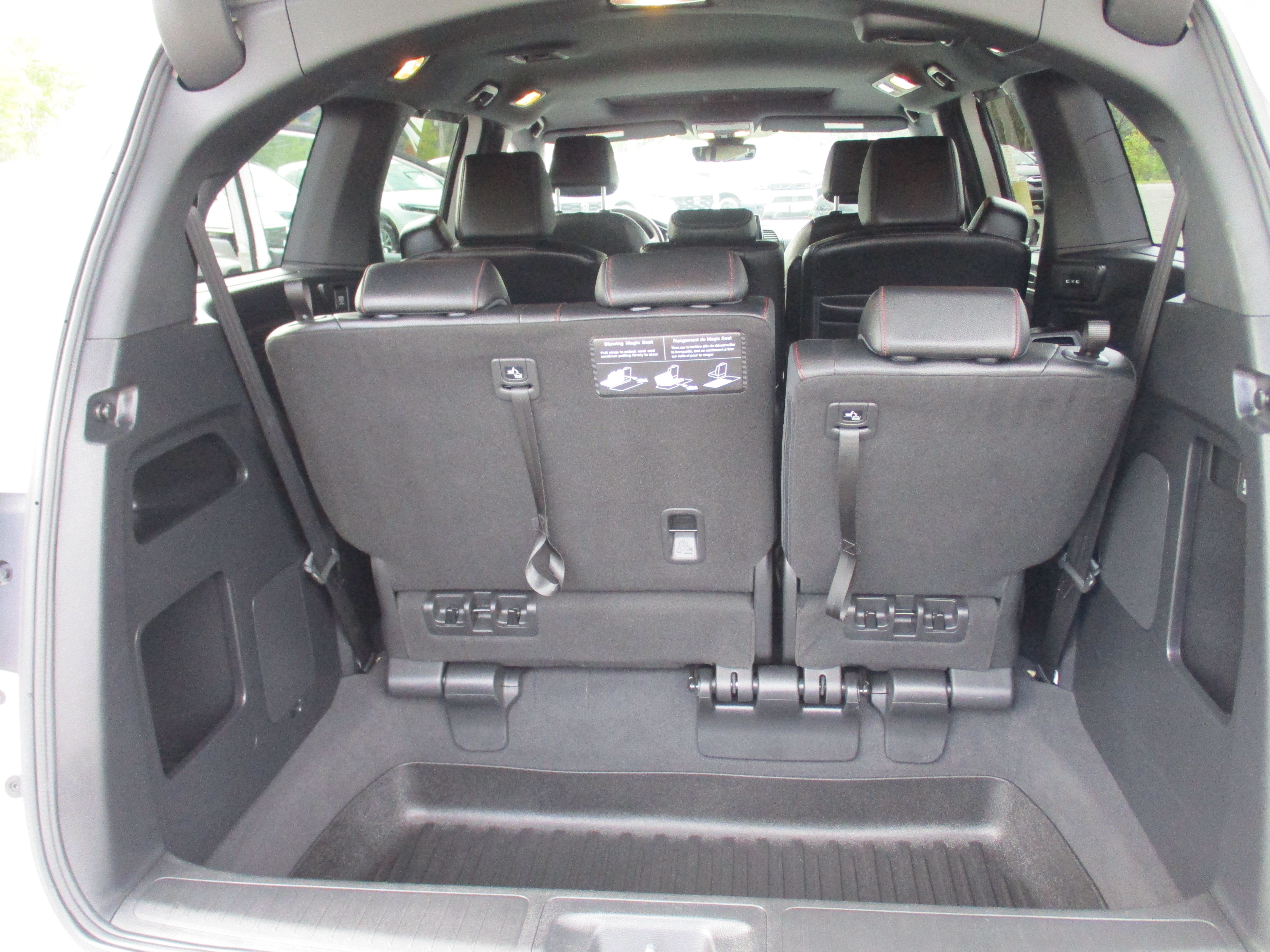 Certified 2025 Honda Odyssey Sport-L image 16