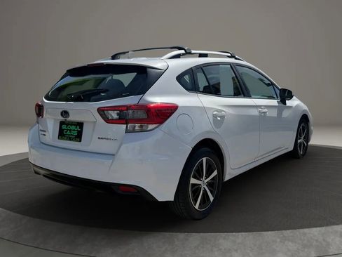 Used 2022 Subaru Impreza 2.0i Premium image 5
