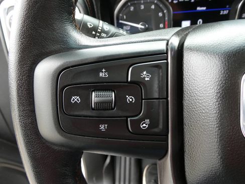 Used 2021 GMC Sierra 1500 AT4 w/ Technology Package AWD/4WD image 12