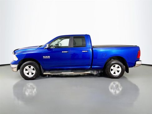 Used 2017 RAM 1500 Classic SLT image 8