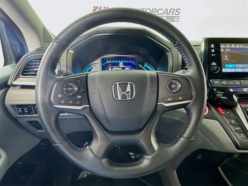 Used 2023 Honda Odyssey EX-L image 11