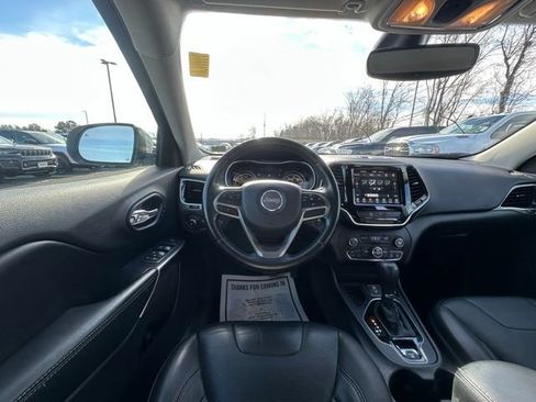 Used 2020 Jeep Cherokee Limited image 15