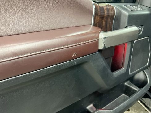 Used 2017 Ford F150 Platinum w/ Technology Package image 21