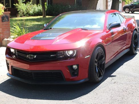 Used 2013 Chevrolet Camaro ZL1 RWD image 37