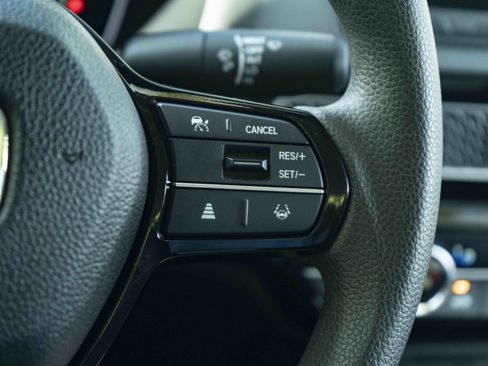 Certified 2025 Honda Civic LX image 21