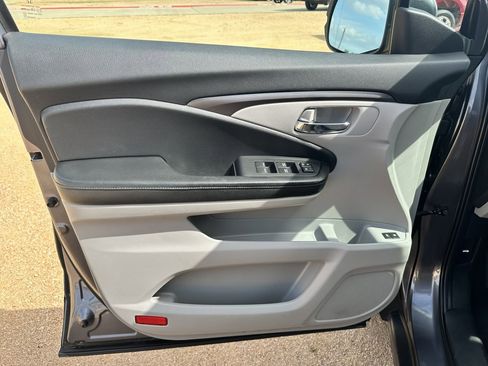 Used 2016 Honda Pilot EX-L image 13