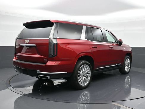 Used 2025 Cadillac Escalade Premium Luxury AWD/4WD image 10