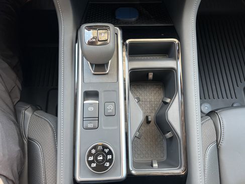 New 2026 Nissan Pathfinder SL image 19