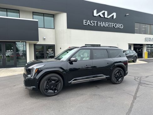 New 2026 Kia EV9 GT-Line image 1