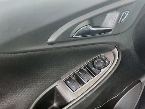 Used 2025 Chevrolet Malibu LT FWD image 15