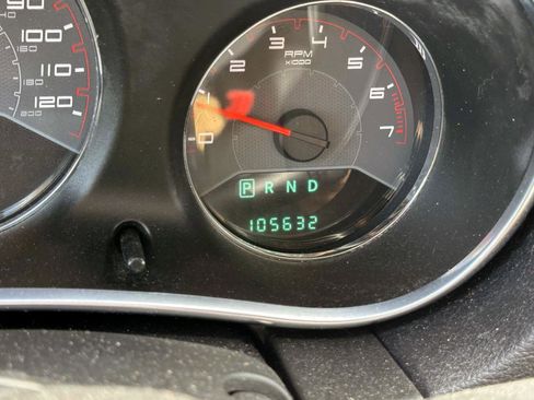 Used 2012 Dodge Avenger SXT w/ Rallye Appearance Group image 18