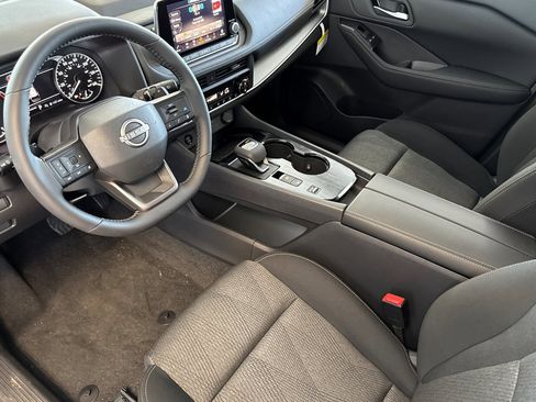 New 2026 Nissan Rogue SV w/ Cold Weather Package FWD image 10