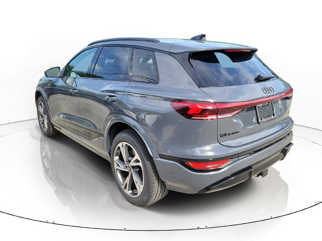 New 2027 Audi Q6 e-tron Premium Plus RWD image 3