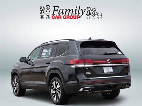 New 2026 Volkswagen Atlas SE image 3