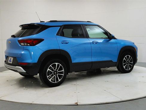 Used 2025 Chevrolet TrailBlazer LT image 7