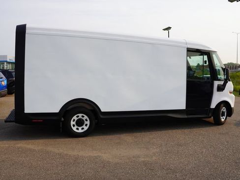 Used 2024 Chevrolet Brightdrop 600 w/ Battery Pack, Max Range AWD/4WD image 4