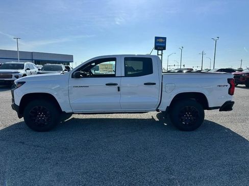 New 2026 Chevrolet Colorado W/T AWD/4WD image 2