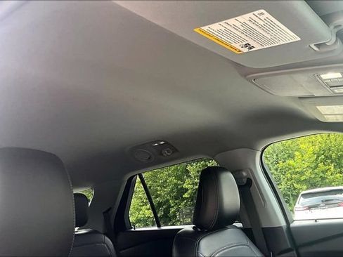 Used 2022 Ford Explorer XLT w/ Equipment Group 202A AWD/4WD image 20