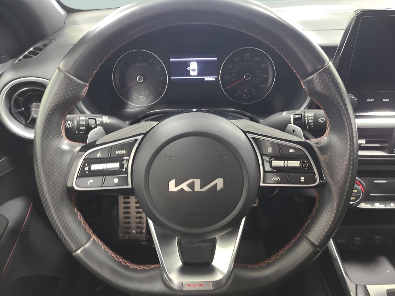 Used 2024 Kia Forte GT FWD image 22