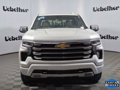 Certified 2024 Chevrolet Silverado 1500 High Country w/ High Country Premium Package AWD/4WD image 2