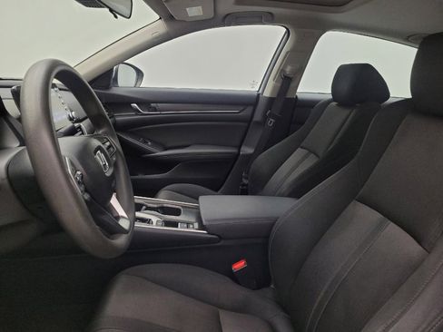 Used 2020 Honda Accord EX image 17