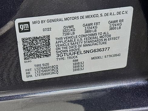 Used 2022 GMC Sierra 1500 AT4X image 12