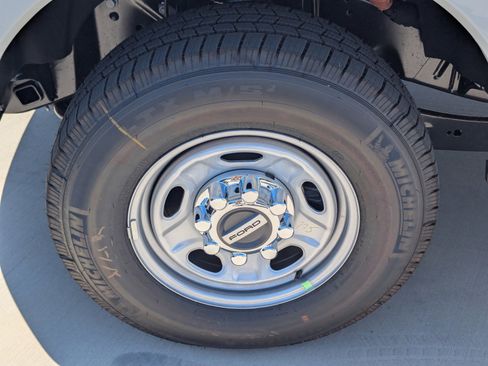 New 2026 Ford F250 XL RWD image 7
