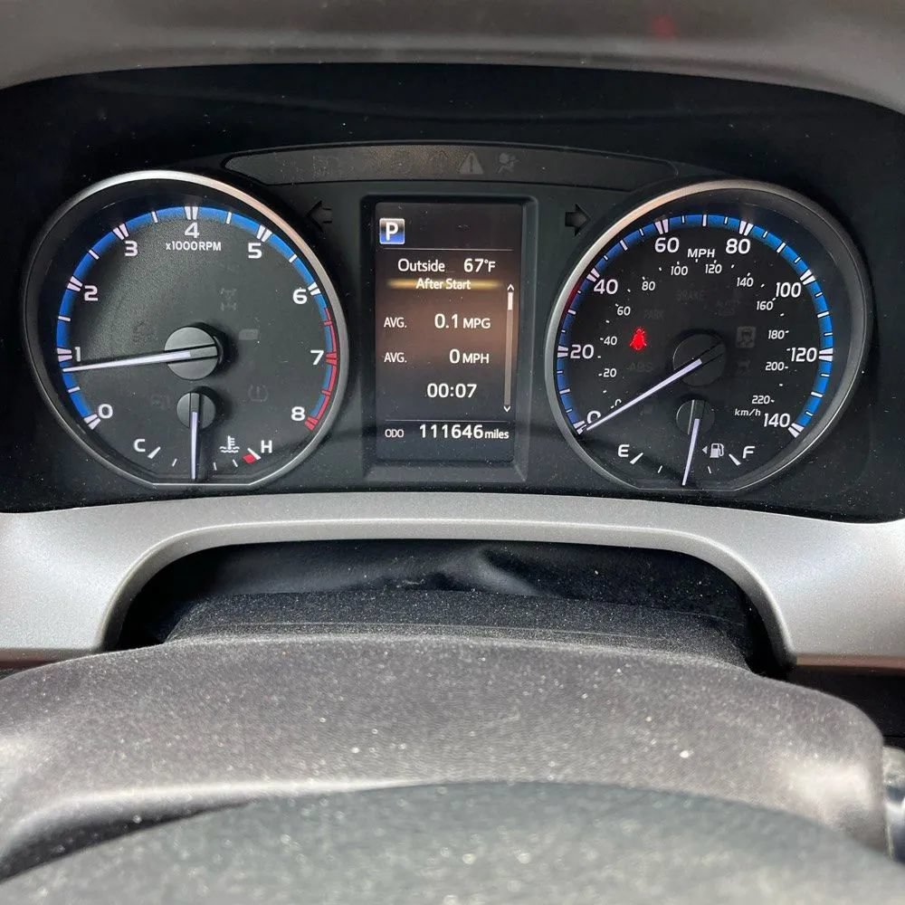 Used 2018 Toyota RAV4 LE w/ All Weather Liner Package AWD/4WD image 17