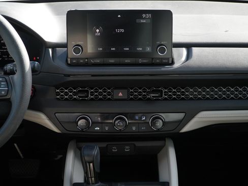 Used 2023 Honda Accord LX image 23