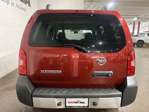 Used 2013 Nissan Xterra S image 4