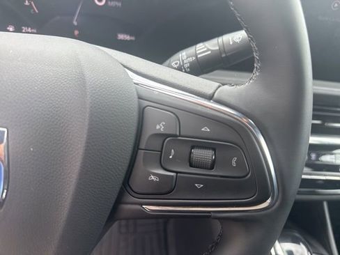 New 2025 Buick Envista Avenir image 19