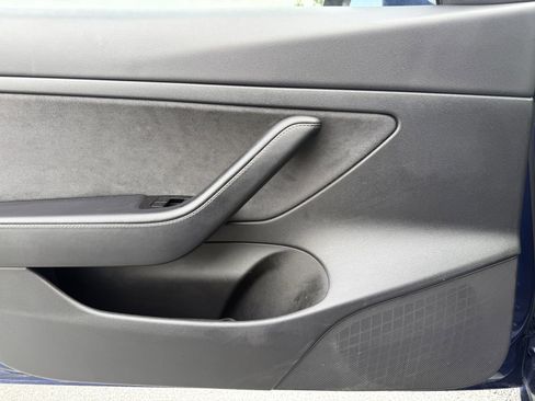 Used 2020 Tesla Model 3 Standard Range Plus image 42