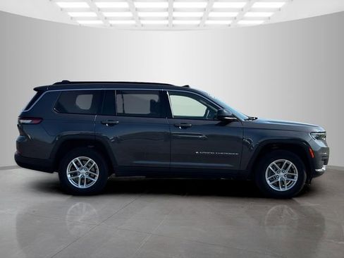 Certified 2024 Jeep Grand Cherokee L Laredo w/ Luxury Tech Group I AWD/4WD image 8