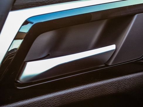 New 2026 Mitsubishi Outlander AWD image 9