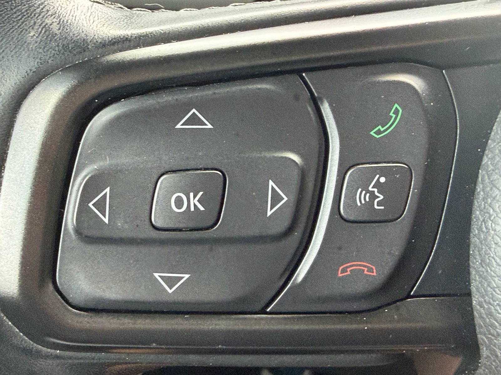 Used 2020 Jeep Wrangler Sport AWD/4WD image 27