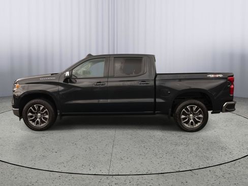 Used 2023 Chevrolet Silverado 1500 LT AWD/4WD image 19