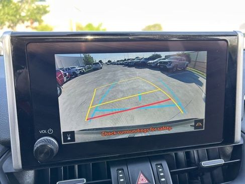 Used 2025 Toyota RAV4 XLE Premium image 16