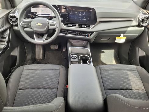 New 2026 Chevrolet Equinox LT image 10