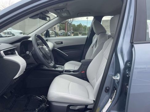 New 2026 Toyota Corolla Cross L image 31