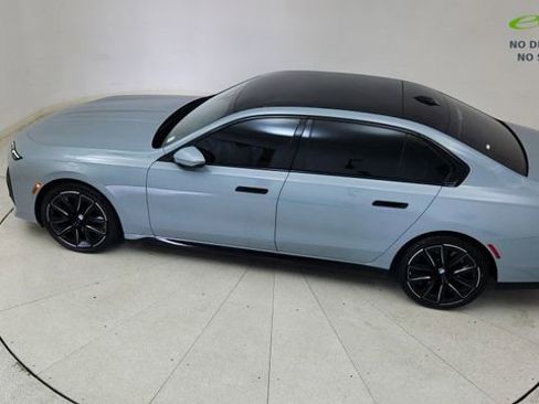 Used 2024 BMW 740i xDrive w/ Premium Package image 85