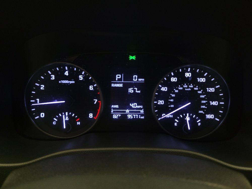 Used 2018 Hyundai Elantra SE FWD image 23